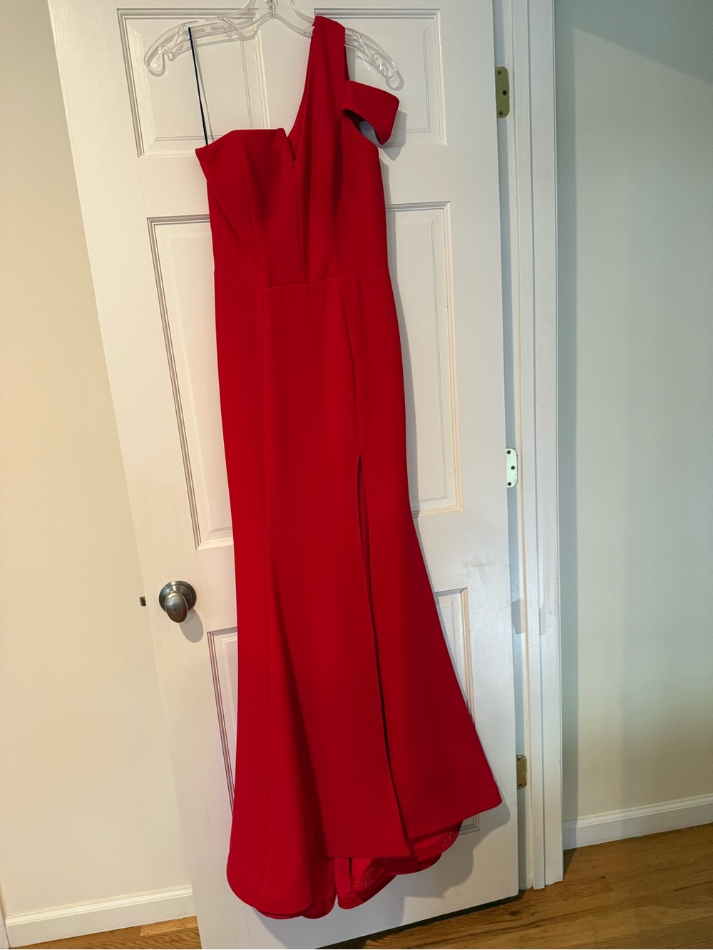 Nicole Bakti One-Shoulder Red Mermaid Gown
